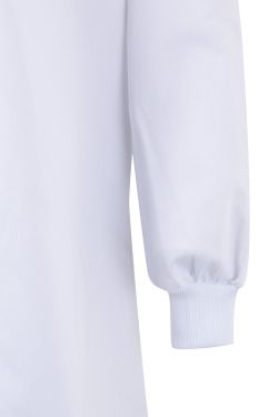 Bata con automáticos colores