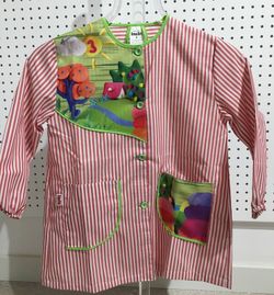 Robe rayée avec boutons