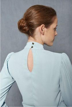 Blusa Cuello Alto marino o verde