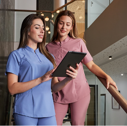 Blusa Mujer Mara Microfibra 360 (Cremallera y Air Dry)