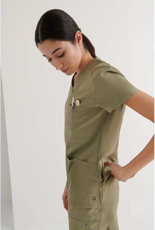 Casaca Ursa Cuello V mujer colores