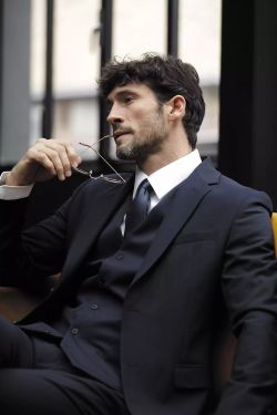 Chaleco traje Hombre Max colores