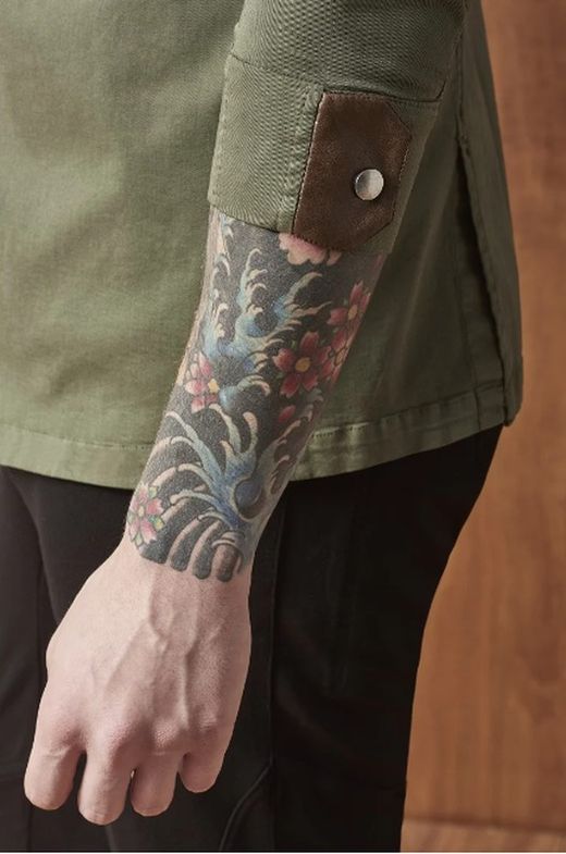 Chaquetilla con polipiel gris o verde