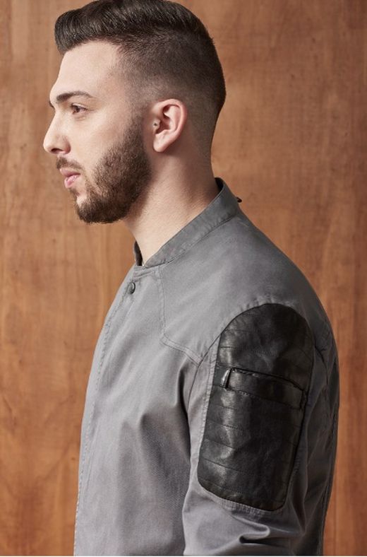 Chaquetilla con polipiel gris o verde