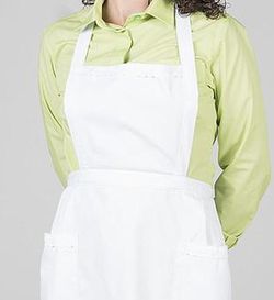 Delantal con puntilla blanco