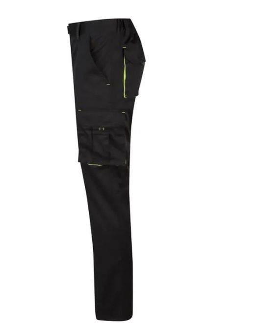 Pantalón multibolsillo negro con detalles fluor