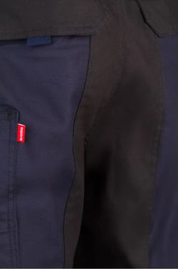 Pantalón multibolsillo stretch
