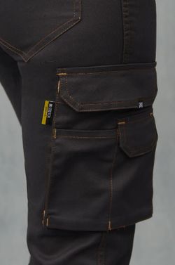 Pantalón Multibolsillos Slim fit varios colores