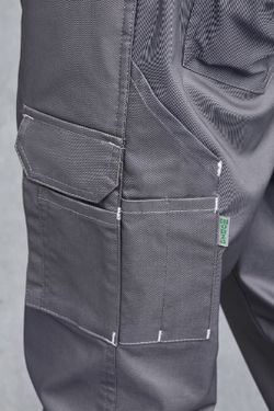 Pantalón Multibolsillos Slim fit varios colores