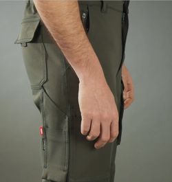 Pantalón Xtrem multibolsillo colores