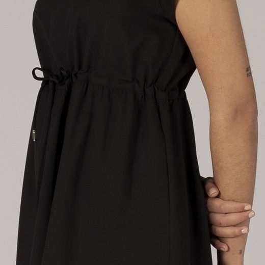 Vestido manga corta negro o marino