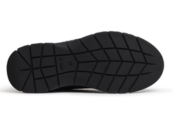 Baskets blanches ou noires pour le travail